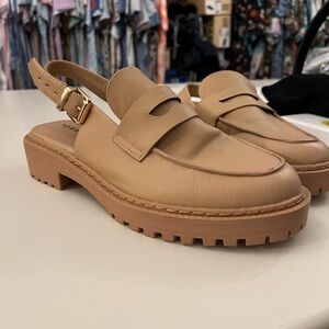 Elegant Beige Loafers with Buckle Torrid 8.5